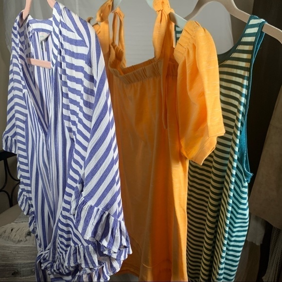 3 tops bundle short sleeve - Ana, Old Navy and Belle + Sky size Medium - Picture 1 of 10